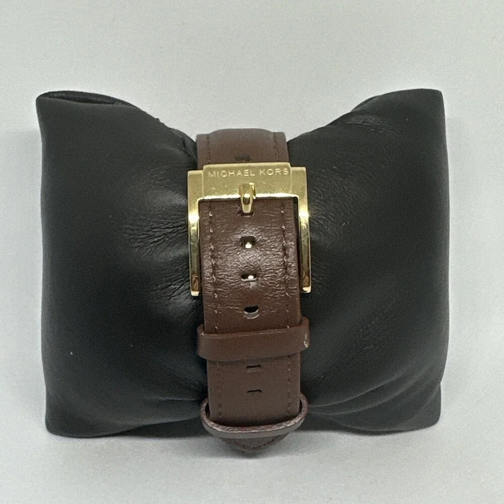 Michael Kors Parker MK5896 Women's Brown Leather Analog Dial Quartz Watch HME653